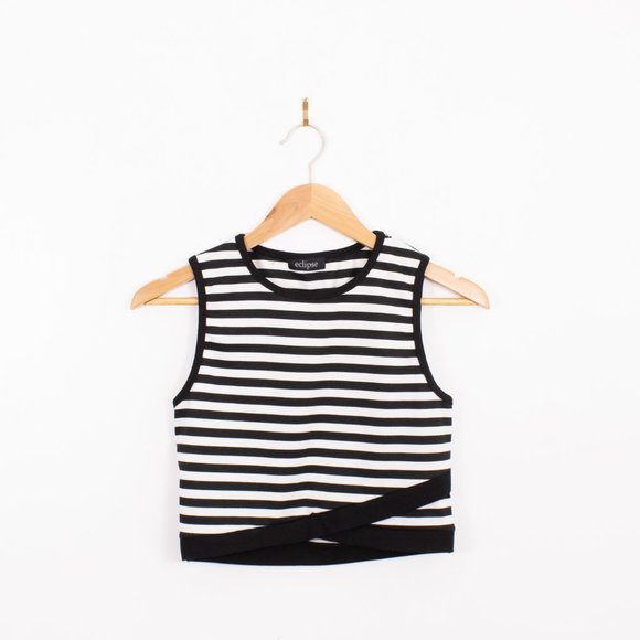 Eclipse Cropped Top - Picture 2 of 4